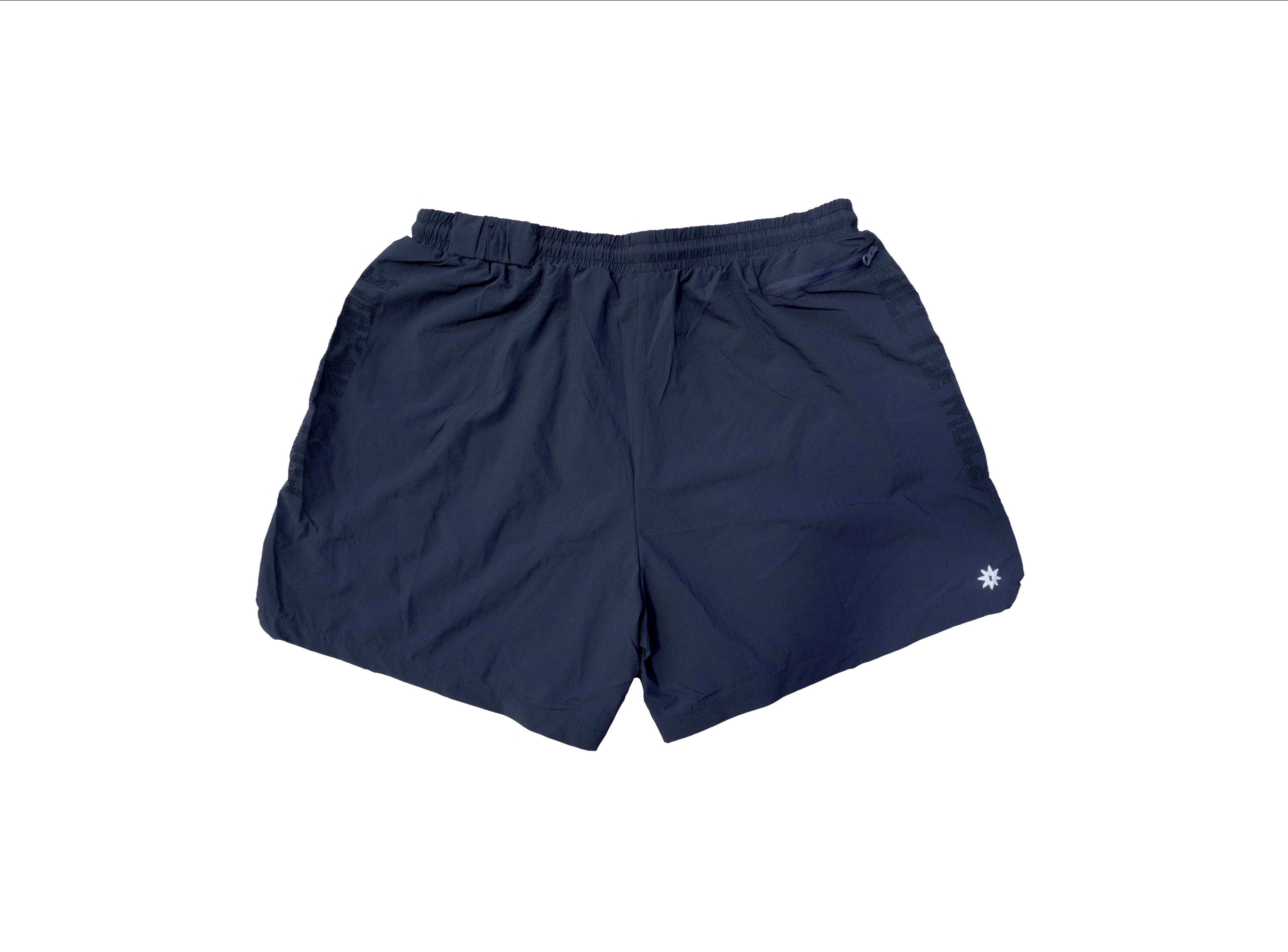 Essential Performance Short